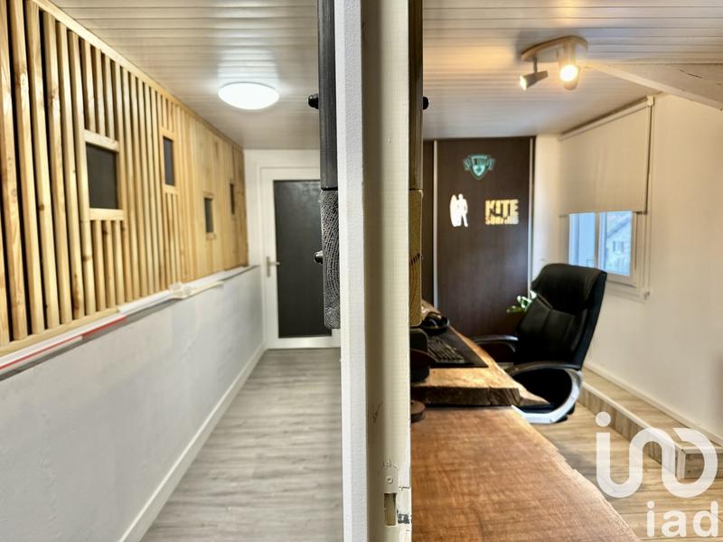 Maison - 250 m² - 9 pièces