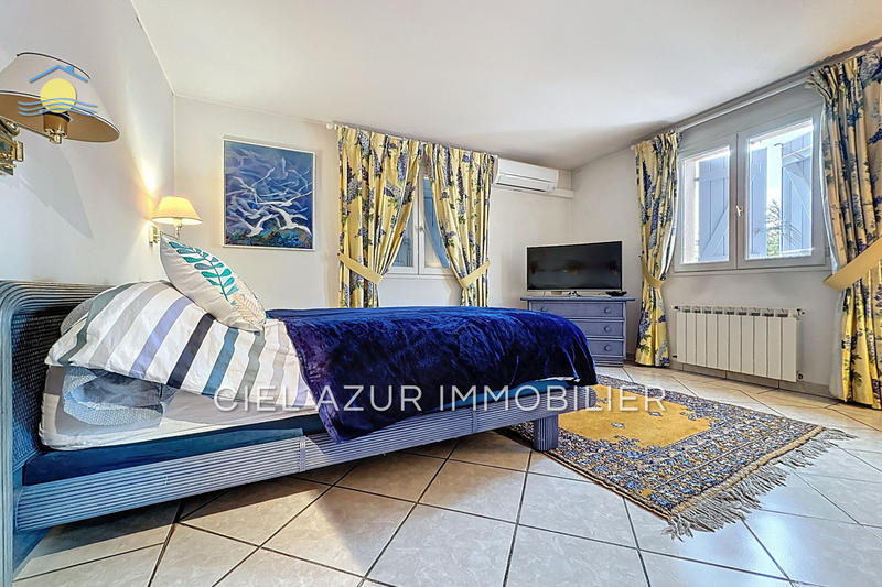 Maison - 133 m² - 6 pièces