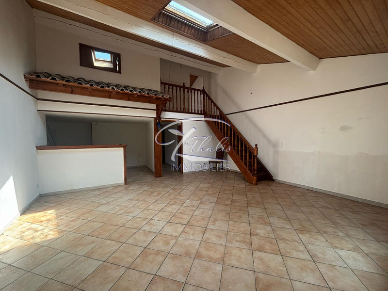 Maison ancienne - 210 m² - 9 pièces