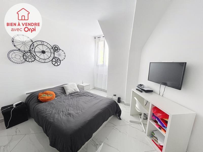 Appartement - 136 m² - 5 pièces