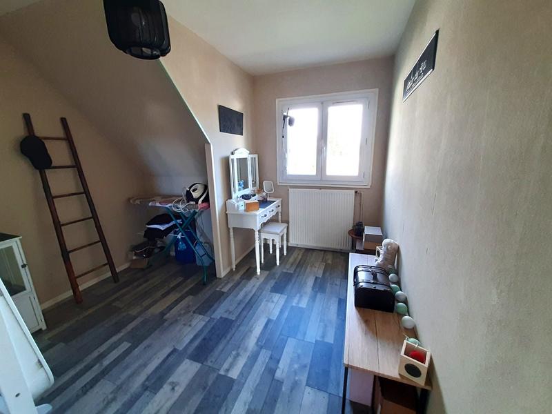 Maison - 96 m² - 4 pièces