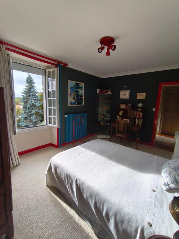 Maison - 206 m² - 7 pièces