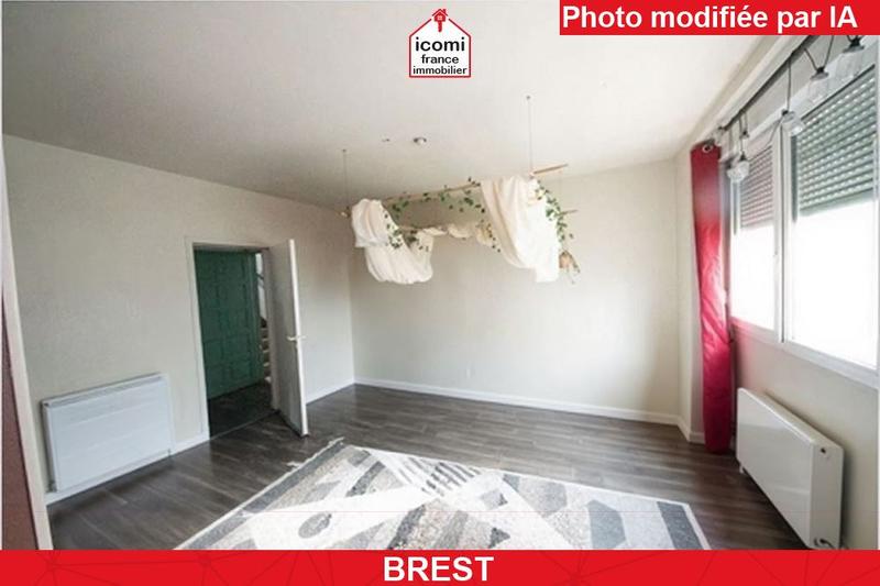 Studio - 52 m² - 4 pièces