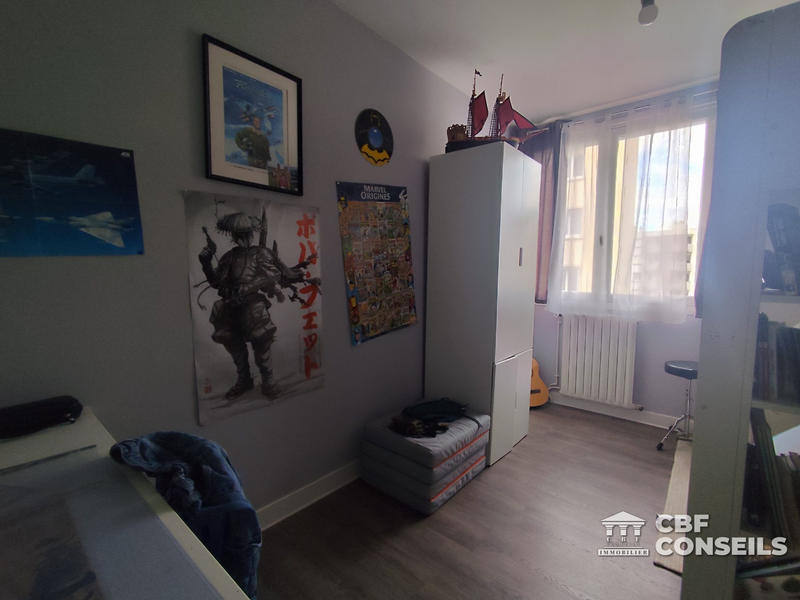 Appartement - 95 m² - 5 pièces