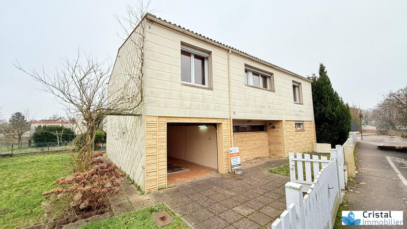 Maison - 104 m² - 5 pièces