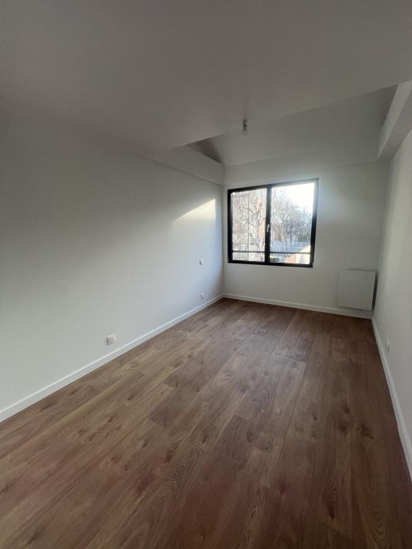 Maison - 102 m² - 4 pièces