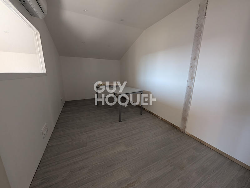 Local commercial - 605 m²