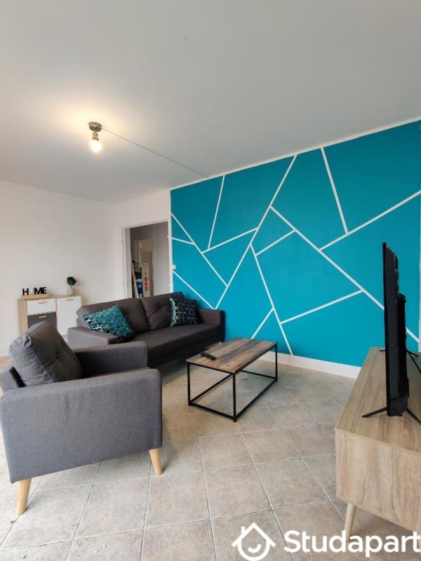 Chambre - 9 m² - 1 pièce