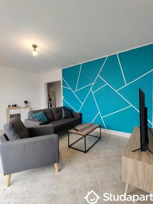 Chambre - 9 m² - 1 pièce