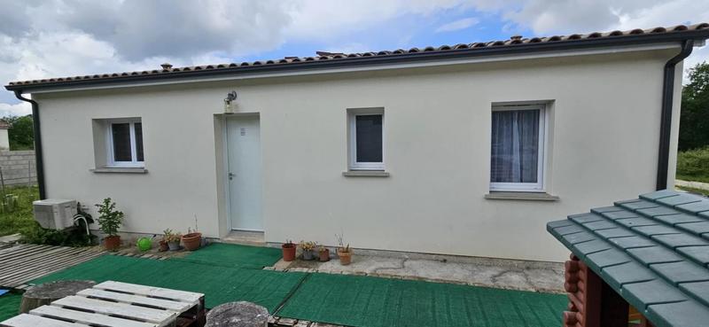 Maison - 80 m² - 4 pièces