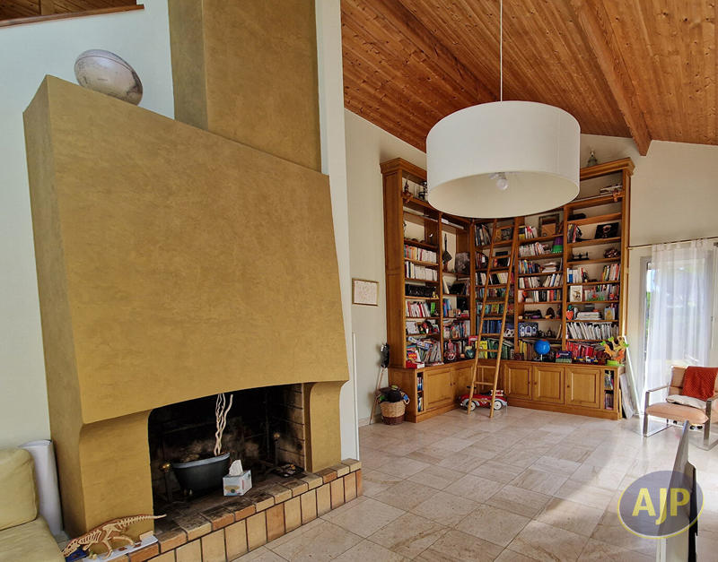 Maison - 153 m² - 6 pièces