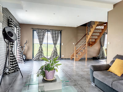 Maison - 131 m² - 5 pièces
