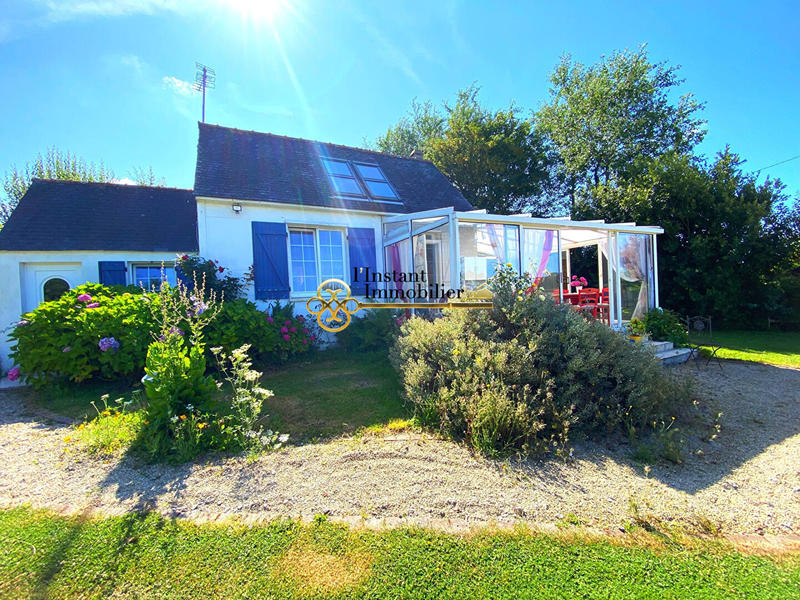 Demeure - 221 m² - 8 pièces