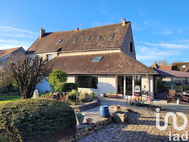 Maison de campagne - 250 m² - 9 pièces