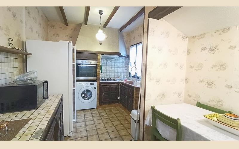 Propriété - 130 m² - 5 pièces