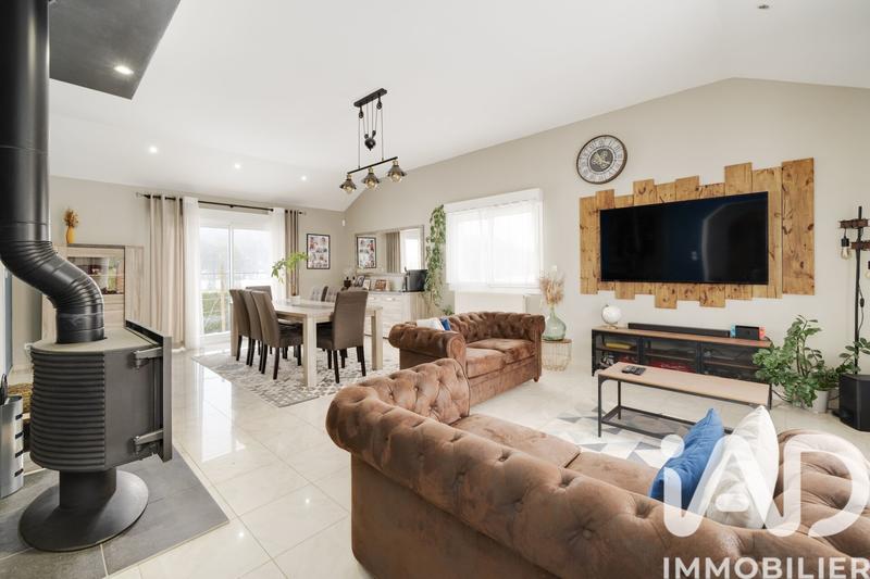 Maison - 168 m² - 7 pièces