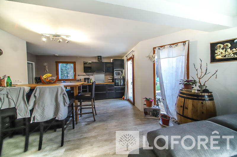 Maison - 103 m² - 5 pièces