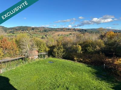 Maison - 222 m² - 8 pièces