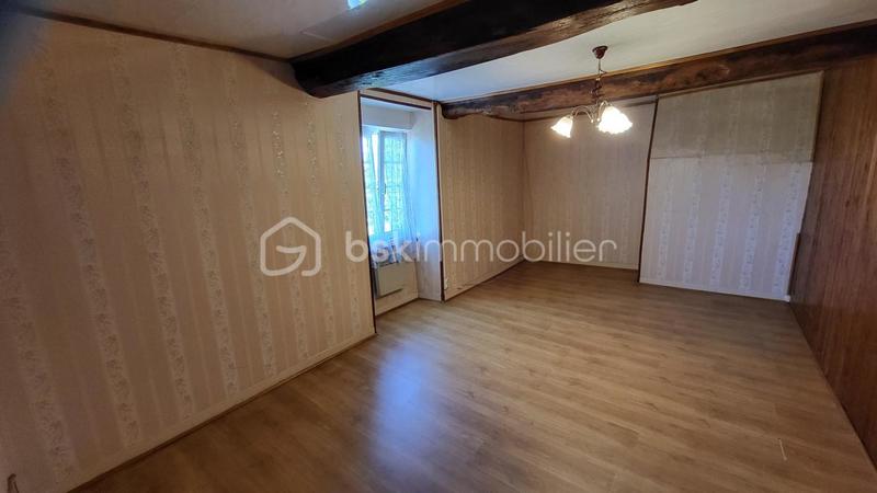 Maison en pierre - 235 m² - 10 pièces