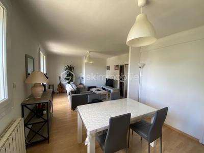 Appartement - 65 m² - 3 pièces