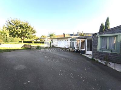 Maison - 195 m² - 6 pièces