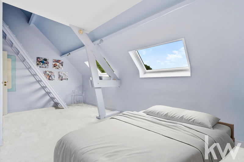 Maison d'architecte - 350 m² - 10 pièces