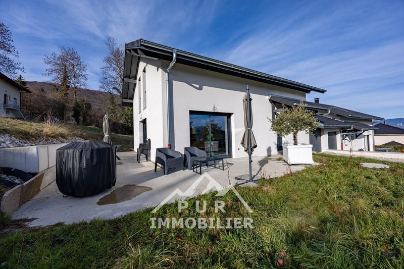 Maison - 131 m² - 4 pièces