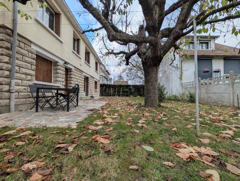 Maison - 144 m² - 7 pièces