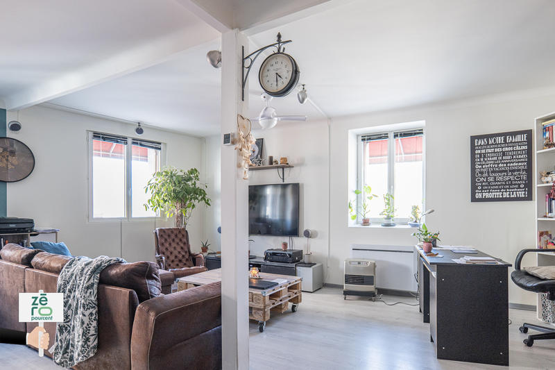 Fonds de commerce - Magasins - 200 m²