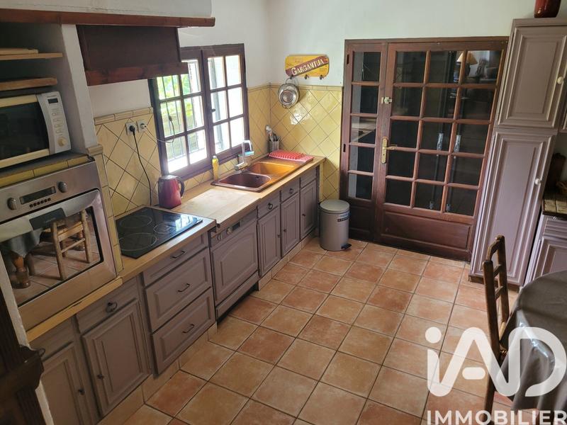 Maison - 195 m² - 6 pièces