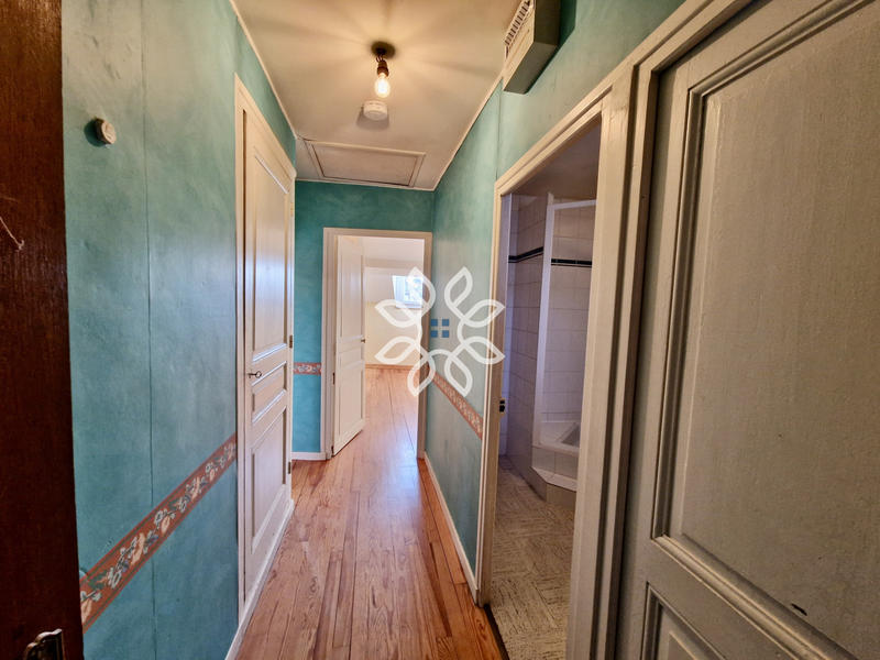 Appartement - 65 m² - 4 pièces