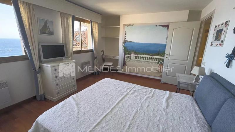 Appartement - 89 m² - 3 pièces