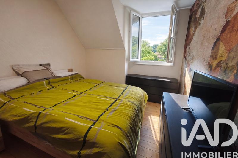 Maison - 93 m² - 5 pièces