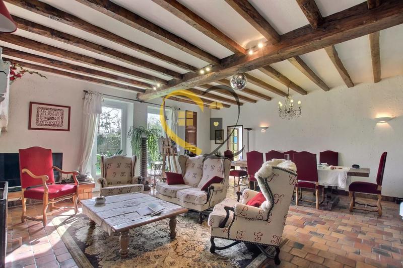 Maison de village - 180 m² - 6 pièces