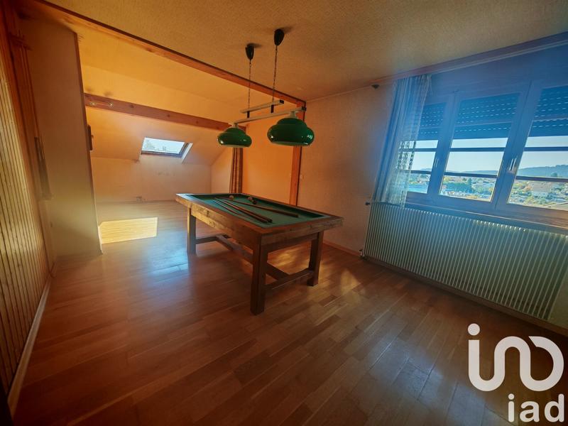 Maison - 186 m² - 9 pièces