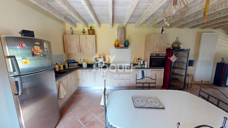 Maison - 490 m² - 10 pièces