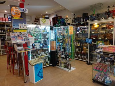 Local commercial - 245 m² - 10 pièces