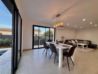 Maison - 115 m² - 5 pièces