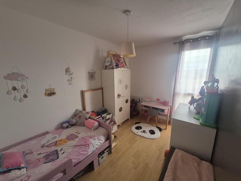 Appartement - 87 m² - 5 pièces