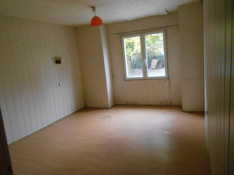 Maison - 92 m² - 5 pièces