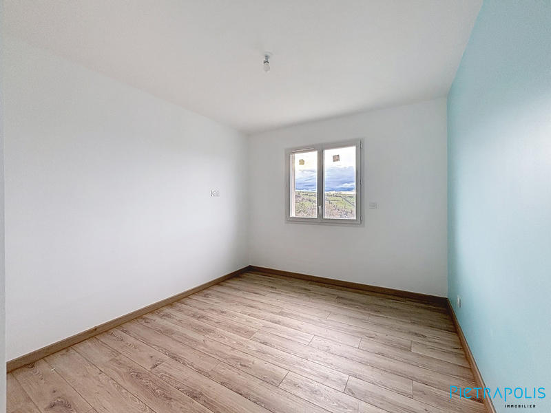 Villa - 102 m² - 5 pièces