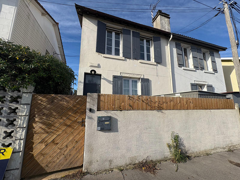 Maison - 92 m² - 4 pièces