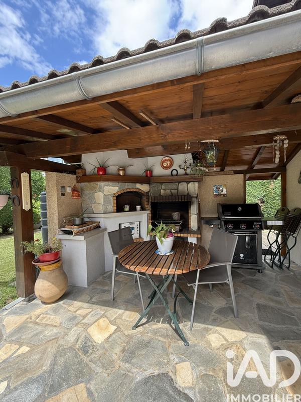 Maison - 102 m² - 5 pièces