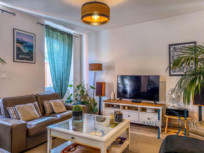 Maison - 190 m² - 7 pièces