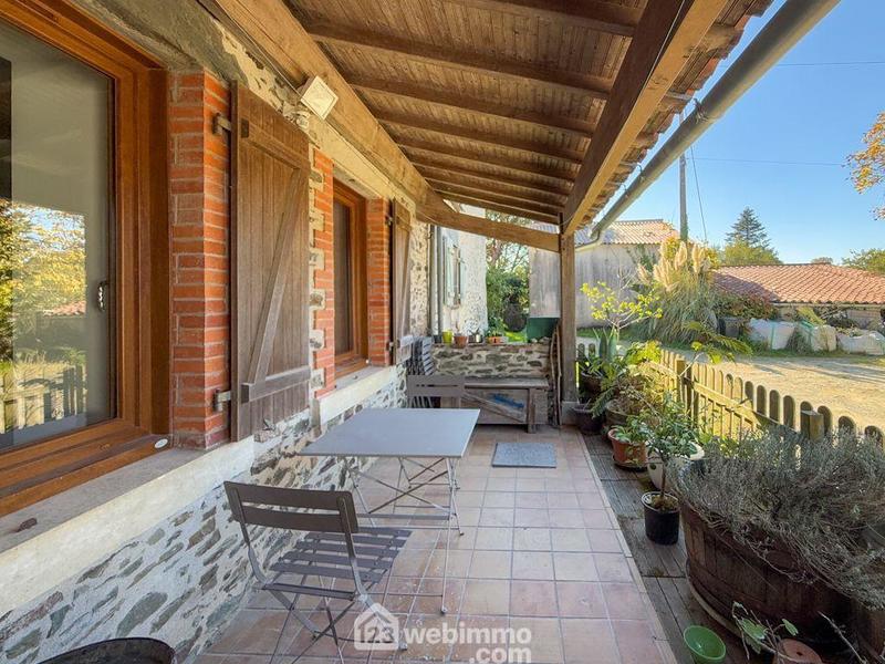 Maison de village - 160 m² - 6 pièces