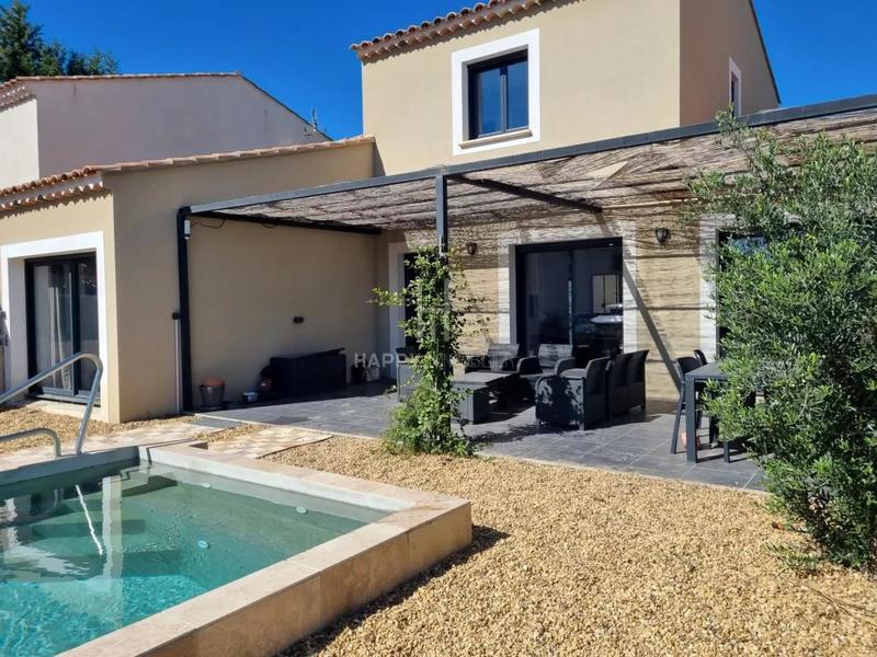 Villa - 110 m² - 4 pièces