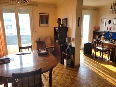 Appartement - 82 m² - 4 pièces