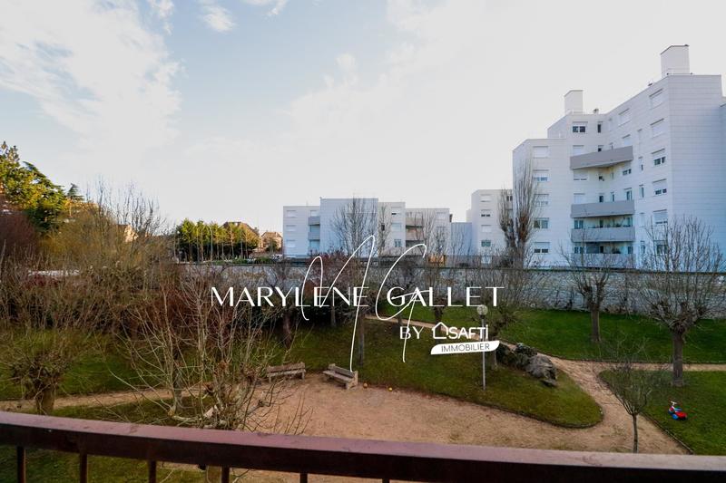 Appartement - 72 m² - 4 pièces