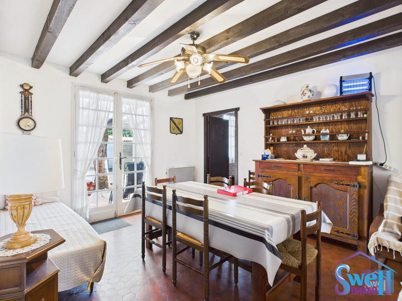 Maison traditionnelle - 103 m² - 4 pièces