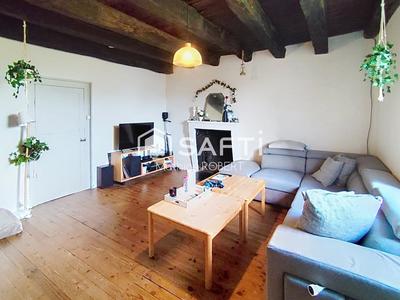 Maison - 85 m² - 4 pièces